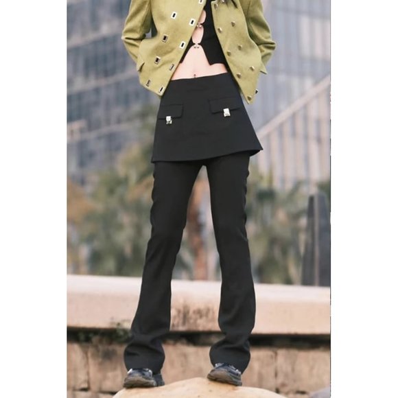 New Skirt Layered Bootcut Pants - Size M - Picture 4 of 5